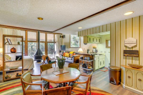 10 Mi to Skiing Durango Condo with Golf Course View